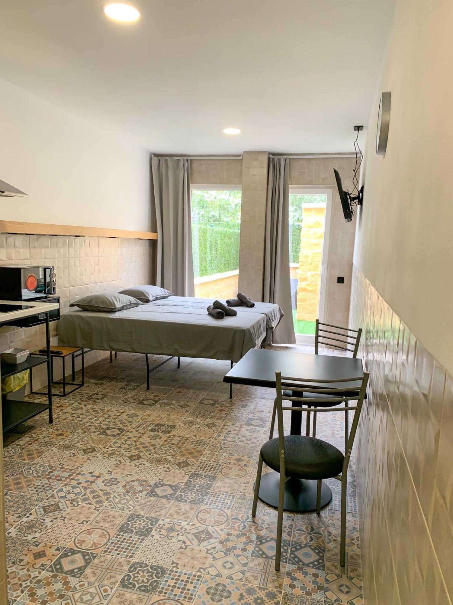 Apartamentos La Ruta 칼페 외부 사진